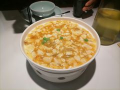 蟹粉豆腐-卯时·龙光雅宴·精致锡帮菜(惠山古镇店)
