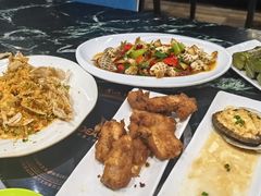 -小海豚•老字号海鲜餐厅(天涯店)