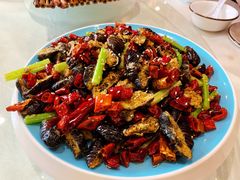 干煸蚕蛹-迎宾大酒店(东北大马路店)
