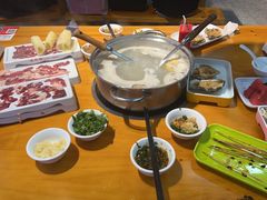 -养牛邓·潮汕牛肉海鲜自助火锅(广州店)