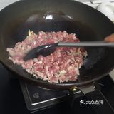 甜妈厨房之劲爆滚辣皮子肉