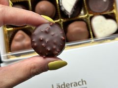 -Laderach 莱德拉(上海环贸iapm店)