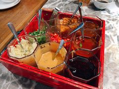 九宫格酱料-禄婶鸡煲·打边炉