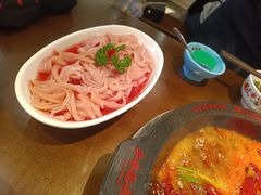 -牛市坎火锅(建设路店)