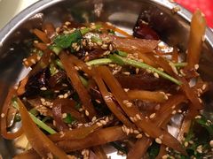 -吴记酱骨炖菜馆(西大直街店)