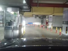 -高岛屋-停车场