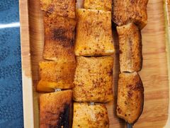 -乡村馕坑肉·烧烤·新疆菜·本地人更爱吃(阿勒泰首店)