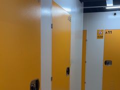 -安东易迷你自助仓储寄存仓库(杨浦店)