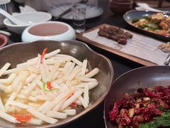 爽脆花生苗-山石榴·贵州菜(丰盛里店)