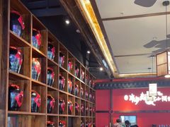 大堂-先启半步颠小酒馆(白麓里店)