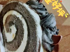 黑芝麻芝士犇犇卷-星巴克(深圳龙华和平里店)