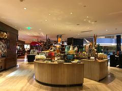 自助取餐区-OPEN開全日自助餐厅·牛肉火锅·海鲜(佛山希尔顿酒店)