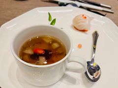 桂花雪梨-世博源公馆·本帮融合菜·主题包厢·江景餐厅