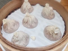-诚铭记·虾仁汤包·成都小吃(融创店)
