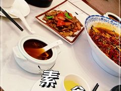 -天龙宝严素食馆(大兴善寺店)