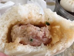 蟹黄肉包-兴国长鱼汤店