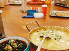 -顶峰夜宴·龙虾烧烤大排档(九江学院店)