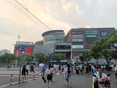 -百盛(莘庄店)