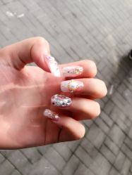 -睫乐园•睫公馆•美睫美甲沙龙