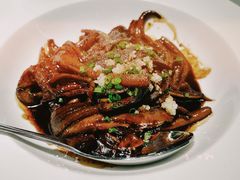-滩外滩·本帮江浙菜(新天地店)