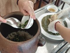 瓦缸鸡饭-正宗鸡饭粤香酒家(朱村店)