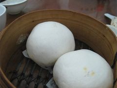 莲蓉蛋黄包-香港蓮香樓(上環店)
