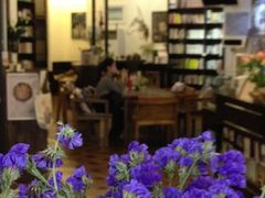 -良友书坊(安徽路店)