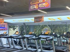 -超鹿运动(达信大厦店)