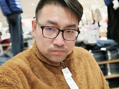 -优衣库(上海颛桥万达广场店)
