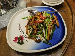 韭菜花山竹茎爆猪肚-广州天河合景福朋喜来登酒店 · 聚味轩中餐厅