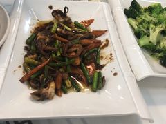 -雅逸居海鲜小厨