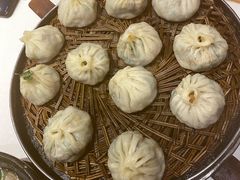 荠荠菜素包子-郑州烤鸭总店