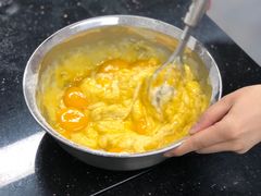 -美斯烘焙培训学院•蛋糕•面包•咖啡(宝安校区)