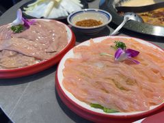 -生活如沸·顺德水牛奶火锅(大学路店)