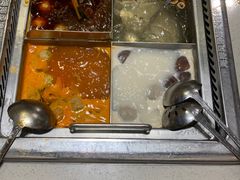 -海底捞火锅(高新万达店)