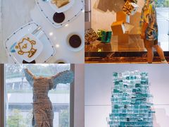 -深圳国际会展中心希尔顿酒店(前海华发冰雪世界店)