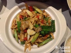 -蜀龙阁· 龍头水煮鱼(天坛店)