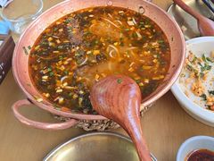 -SHAN山(前滩太古里店)