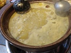 -东记炭炉·海鲜鸡煲(龙华店)