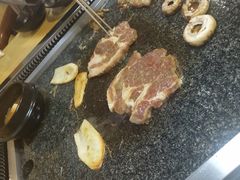 秘制梅肉-小黑猪石板烤肉(皇冠花园店)