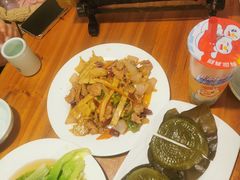 -老街坊餐吧