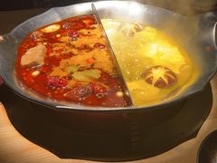 台式麻辣锅-湊湊火锅·茶憩(杭州湖滨银泰in77店)