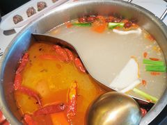 骨汤虫草花锅底-许府牛火锅(信义坊总店)