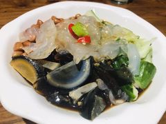 -东来菜馆•手抓海鲜家常菜•海鲜锅贴(鸽子窝店)