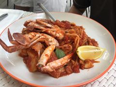 -Cha Cha's Beach Cafe