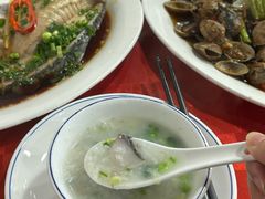 -先鲜鲫鱼粥