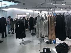-ZARA(大上海时代广场店)