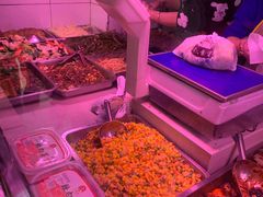 -老六素货(王顶堤店)