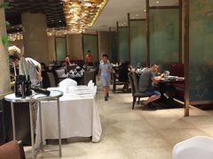大堂-天宇菲尔德·花园西餐厅·海鲜自助餐