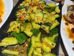 -嗨辣小聚·盘锦河蟹·海鲜烧烤龙虾(盘锦十年好店)